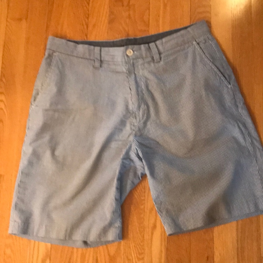 Men’s Nautica Seersucker stripe shorts